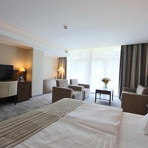 Familien-Zimmer